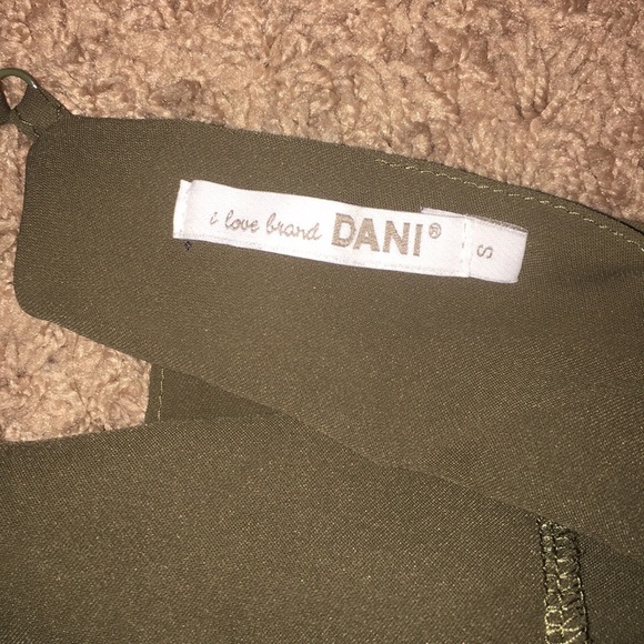 Romper Jumpsuit - Picture 6 of 6